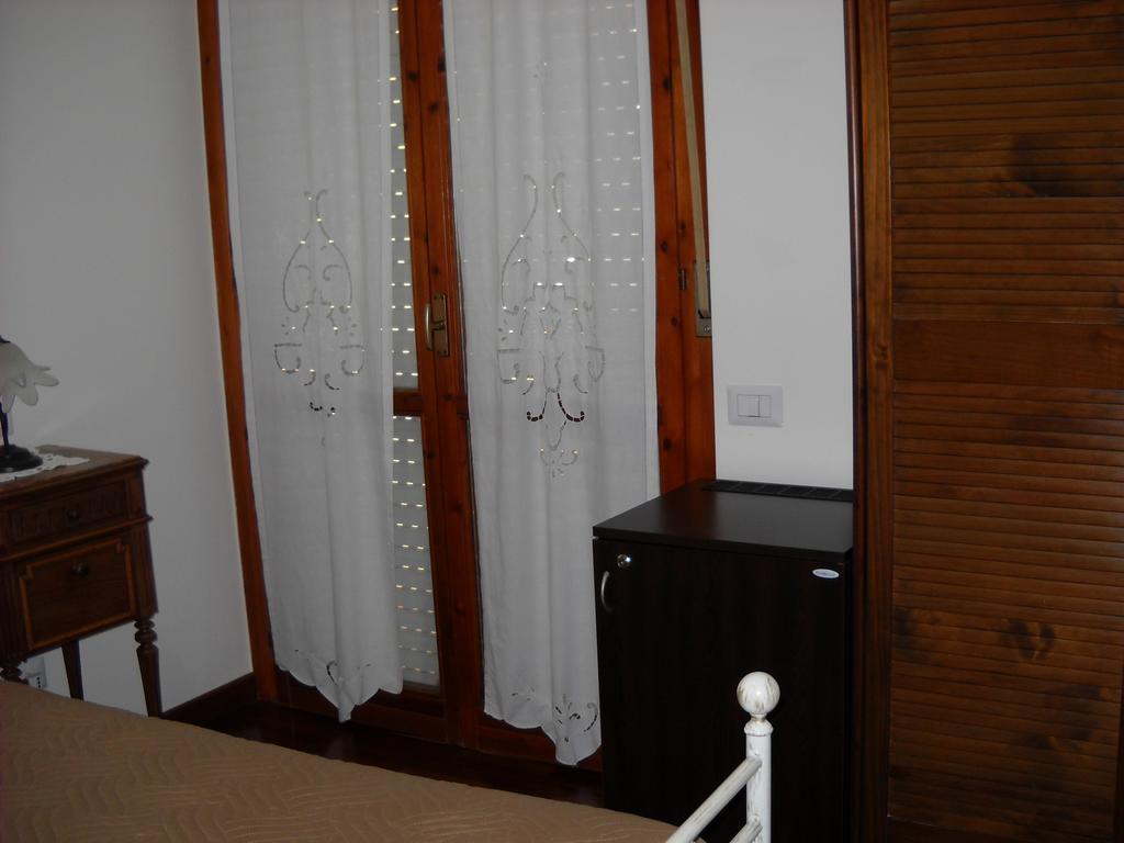 Domomea Hotell Quartu SantʼElena Rom bilde