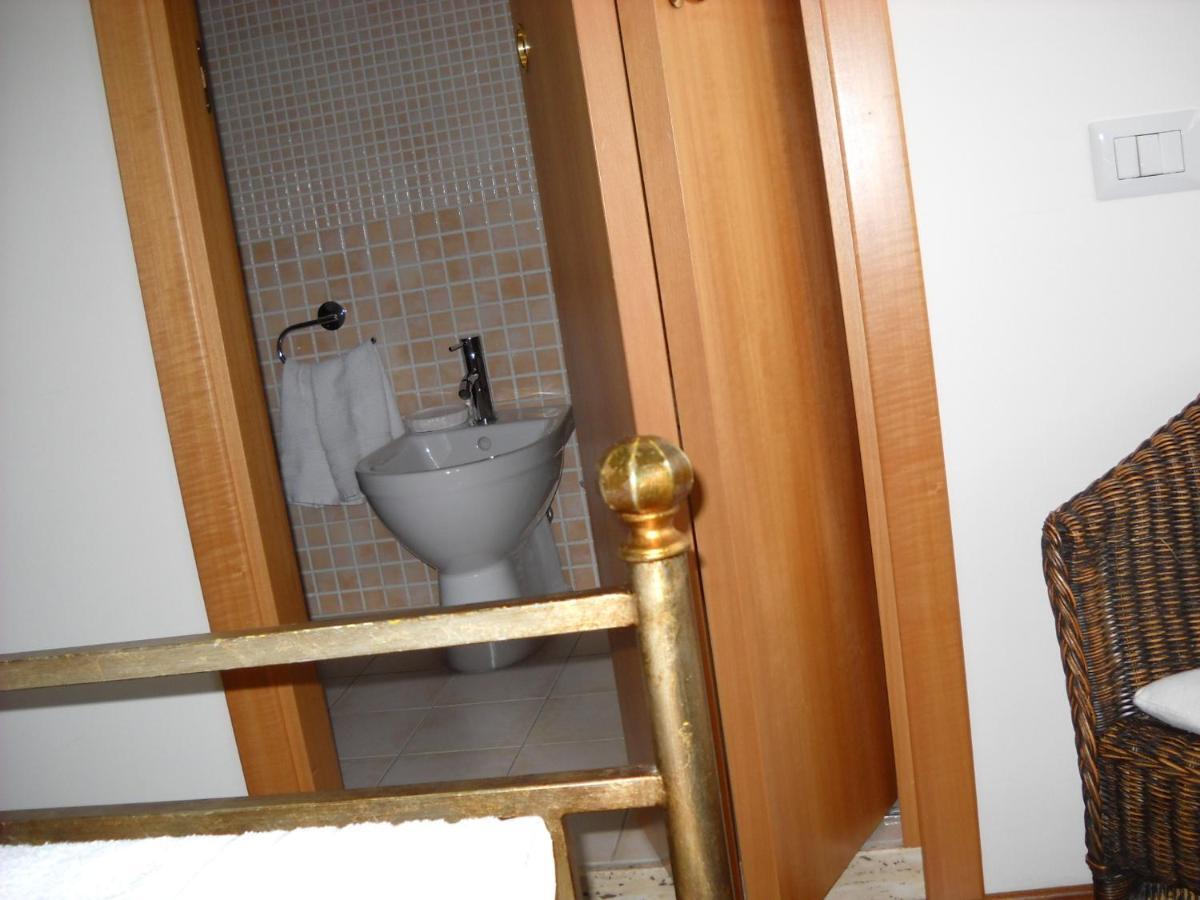 Domomea Hotell Quartu SantʼElena Eksteriør bilde
